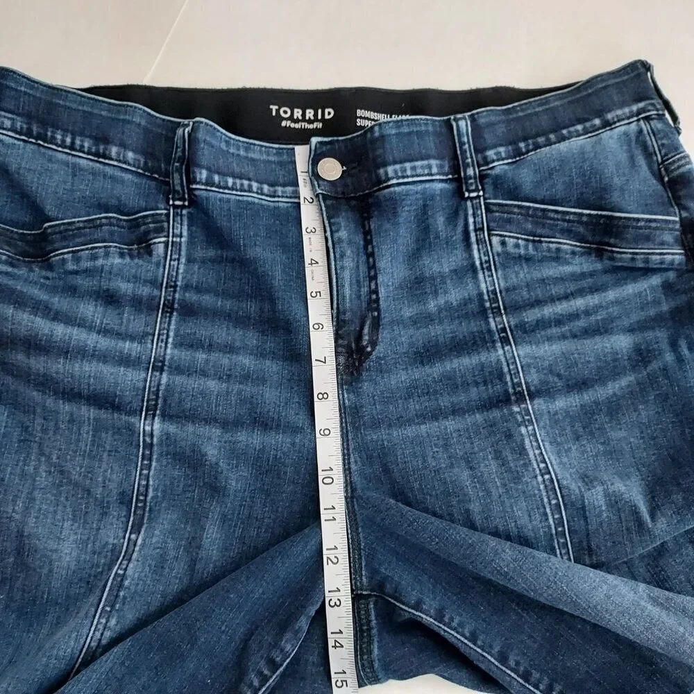 Torrid Bombshell Flare Super Soft High Rise Jeans Size 24T